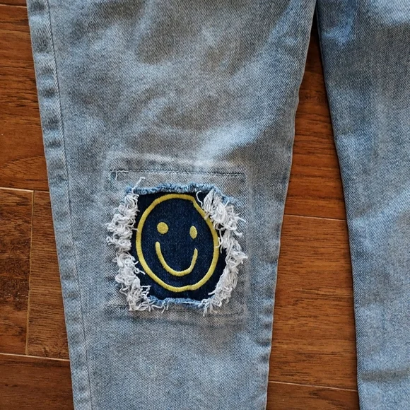 New Girls Cat & Jack Peace Sign Jeans Size 16 - Picture 5 of 5